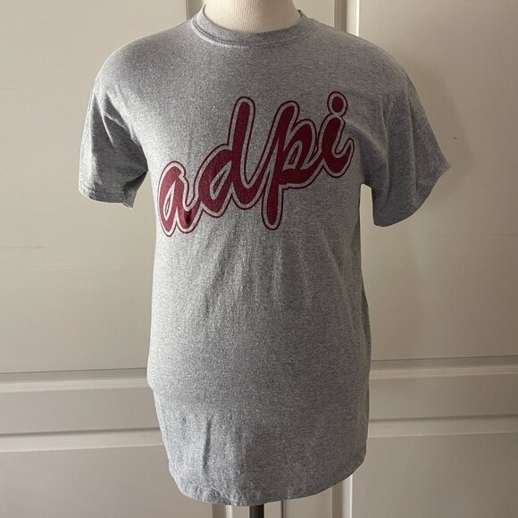 Gildan Alpha Delta Pi Shirt Womens Medium ADPI T-Shirt Sorority - Picture 2 of 11
